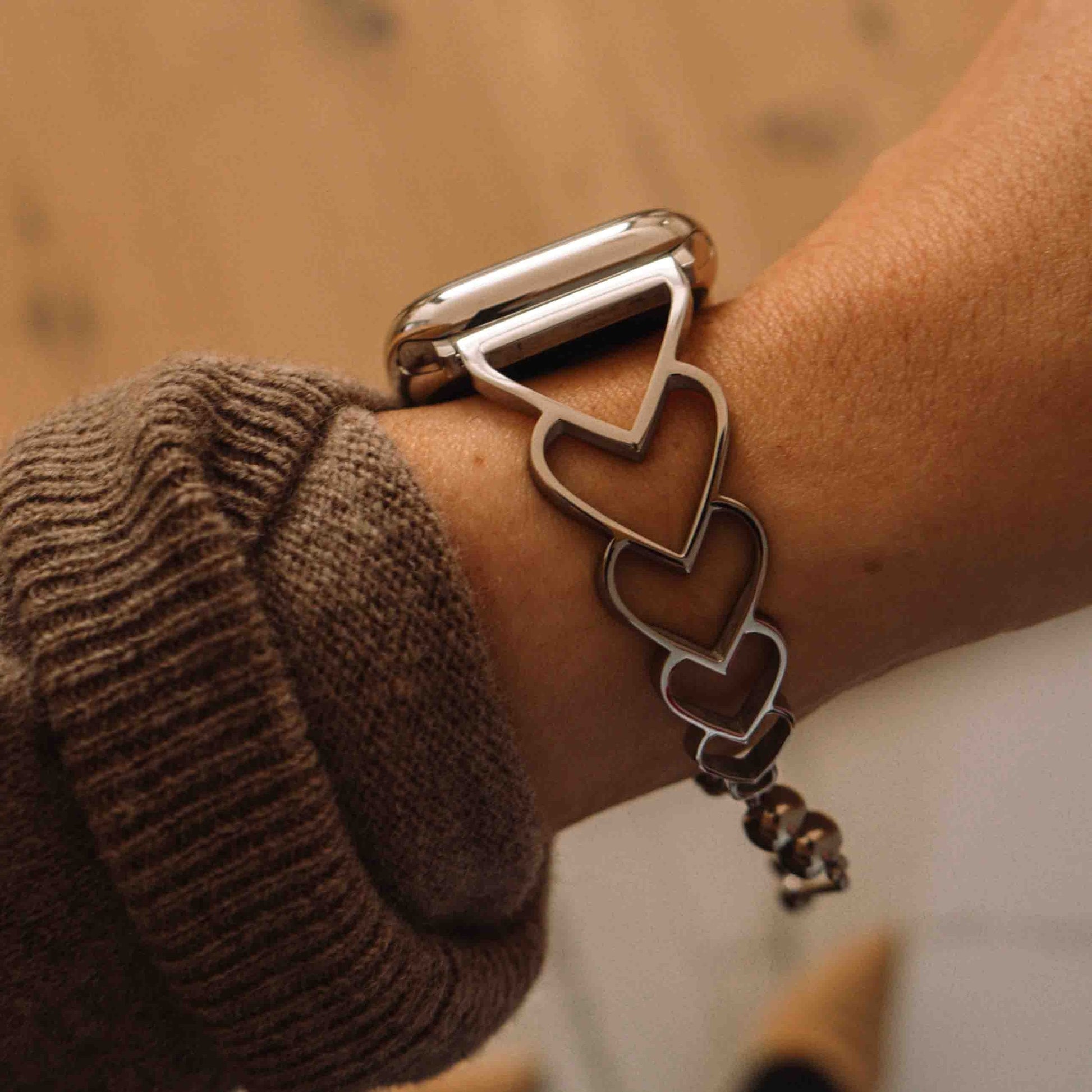 Wizeband 17.g  Lynx Cuff for Women