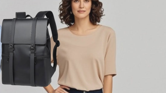 Mochila de piel sintética negra con correa ajustable para mujer